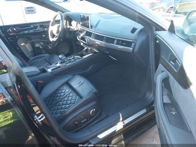 2019 AUDI S5 WAUC4CF57KA077139 Photo 4