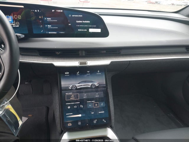 Lucid Air Touring 2023 50EA1TEA2PA004622 Image 18