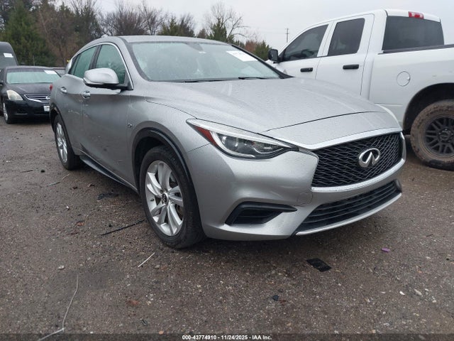 2017 INFINITI QX30 SJKCH5CP9HA020293