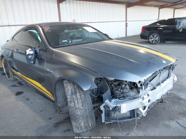 2017 MERCEDES-BENZ AMG C 63 WDDWJ8HB5HF428270 Photo 5