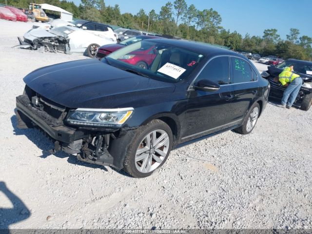 2017 VOLKSWAGEN PASSAT 1VWCT7A37HC077865 Photo 1