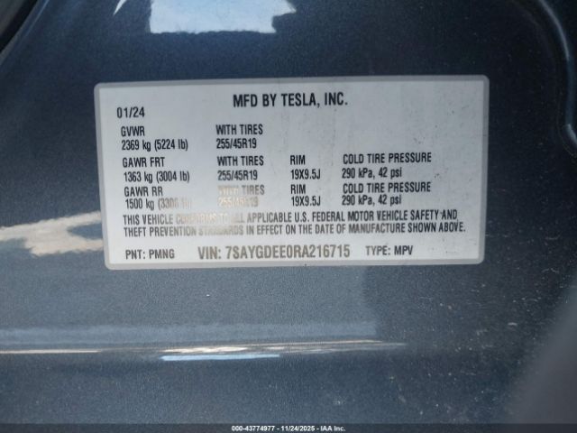 2024 TESLA MODEL Y 7SAYGDEE0RA216715 Photo 8