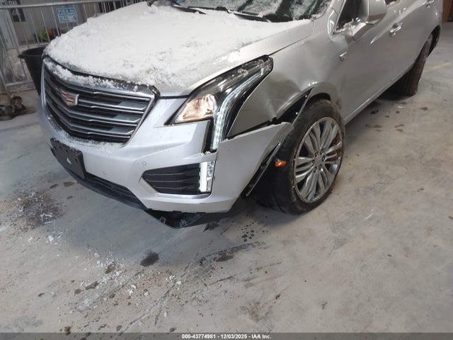 43774981 :رقم المزاد ، 1GYKNFRS6KZ241278 vin ، 2019 Cadillac Xt5 Premium Luxury مزاد بيع
