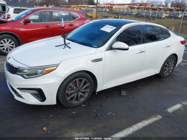 2019 KIA OPTIMA 5XXGT4L33KG339484 Photo 1