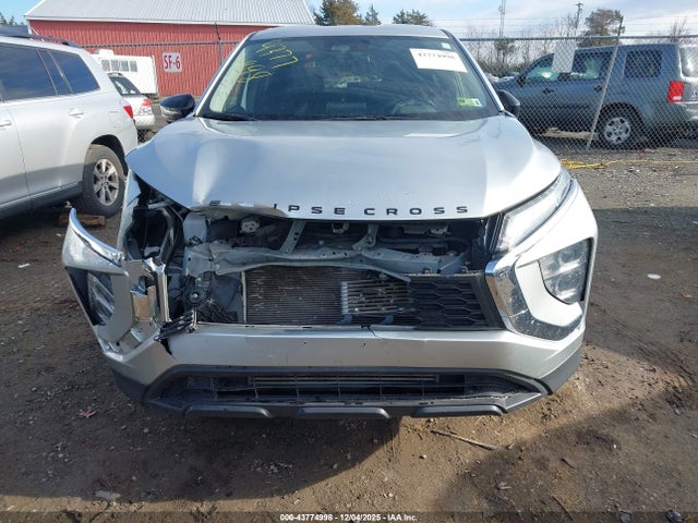 2023 MITSUBISHI ECLIPSE CROSS JA4ATVAA3PZ003880 Photo 5