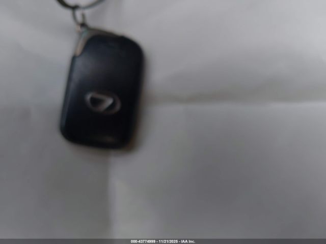 2006 LEXUS IS 250 JTHBK262265012930 Photo 10