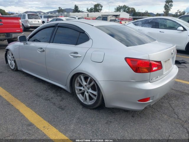 2006 LEXUS IS 250 JTHBK262265012930 Photo 2