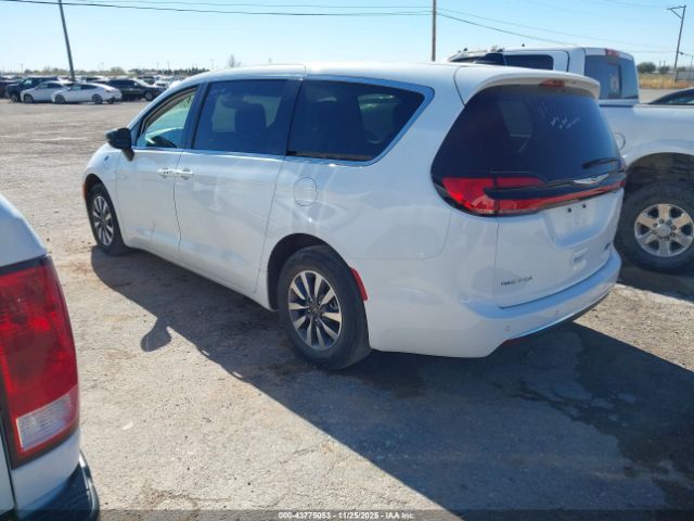 2024 CHRYSLER PACIFICA HYBRID 2C4RC1S76RR117955 Photo 2