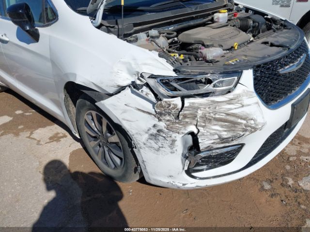 2024 CHRYSLER PACIFICA HYBRID 2C4RC1S76RR117955 Photo 5