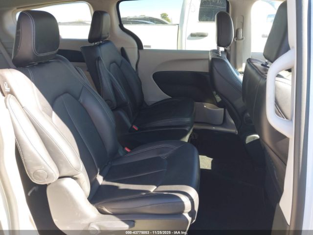 2024 CHRYSLER PACIFICA HYBRID 2C4RC1S76RR117955 Photo 7