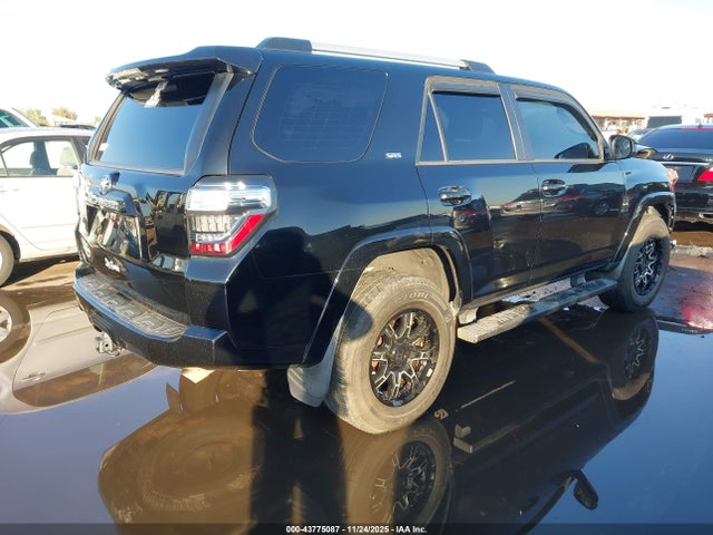 JTEBU5JR3K5647825 Toyota 4RUNNER SR5