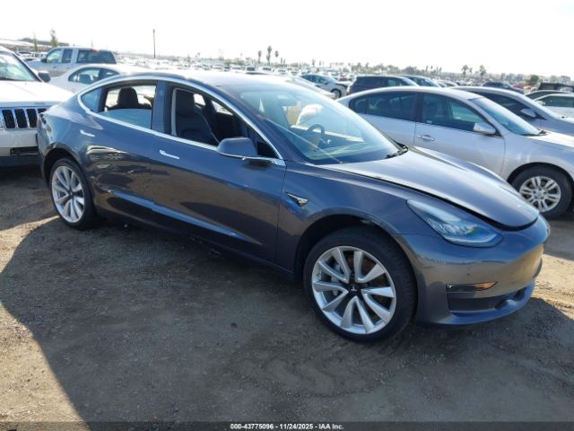 2018 TESLA MODEL 3 5YJ3E1EA3JF036743 Photo 0
