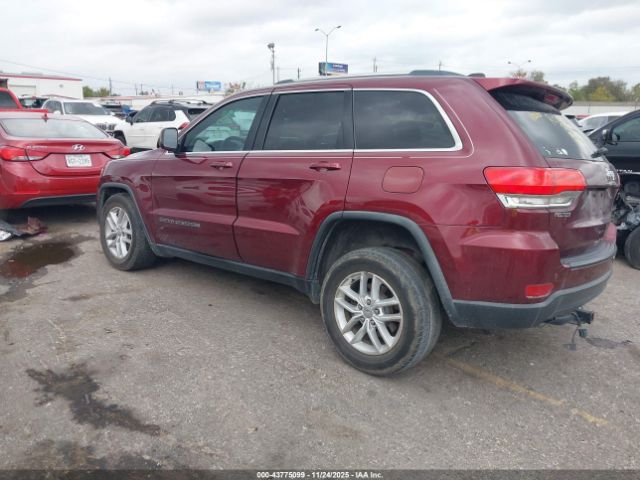 2017 JEEP GRAND CHEROKEE 1C4RJEAG7HC621520 Photo 2