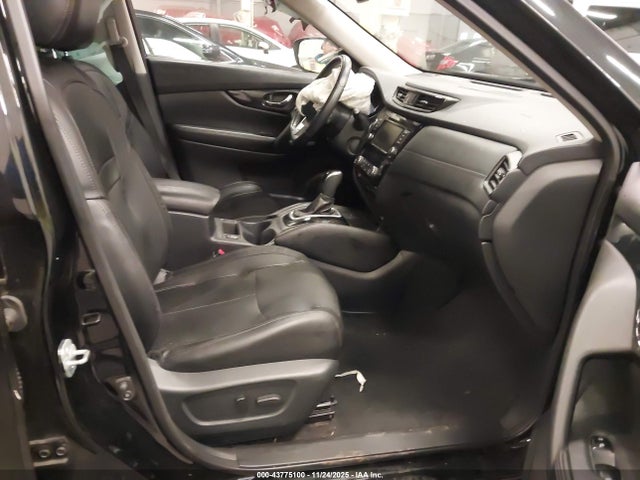 5N1AT2MV1KC824180 Nissan Rogue Sl