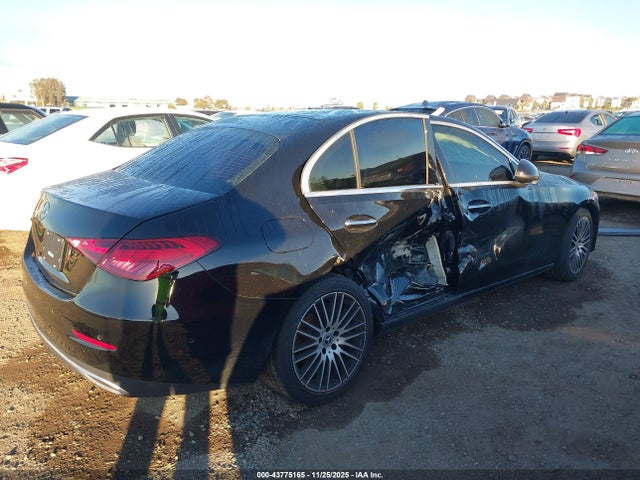 W1KAF4GB7PR116972 Mercedes-Benz C 300 Sedan