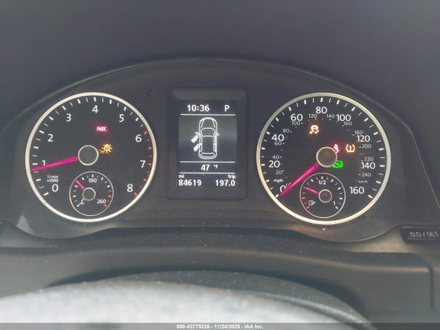 WVGBV7AX2JK001067 Volkswagen Tiguan Limited 2.0t