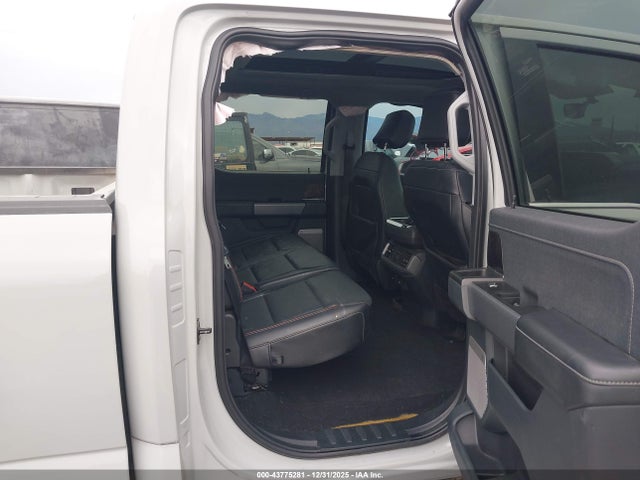 Ford F-150 Lariat 2023 1FTFW1E86PKG21934 Image 8
