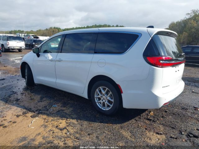 2024 CHRYSLER PACIFICA 2C4RC1BG0RR165435 Photo 2