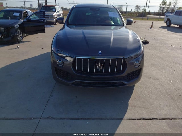 ZN661XUA0KX320561 Maserati Levante