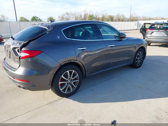 ZN661XUA0KX320561 Maserati Levante