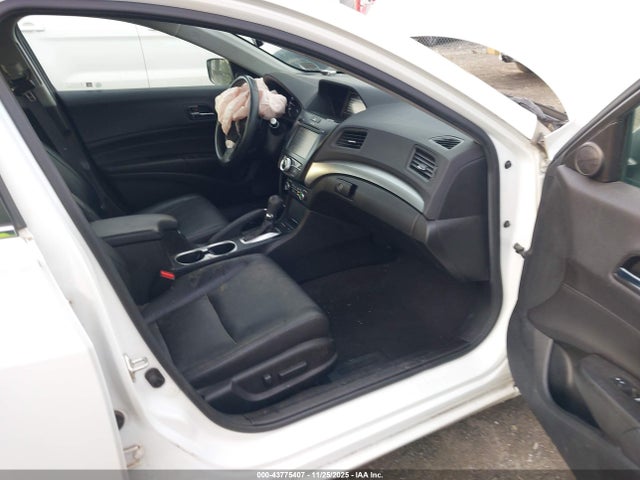 Продажа на аукционе авто 2017 Acura Ilx Premium Package/technology Plus Package, vin: 19UDE2F72HA014671, номер лота: 43775407