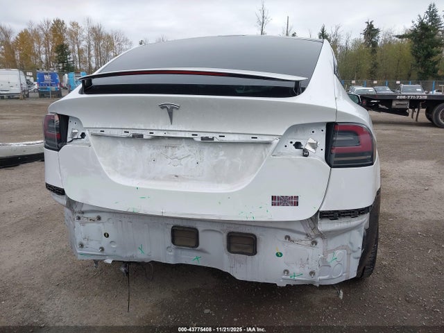 2022 TESLA MODEL X 7SAXCBE62NF336596 Photo 5