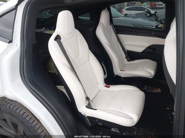 2022 TESLA MODEL X 7SAXCBE62NF336596 Photo 7
