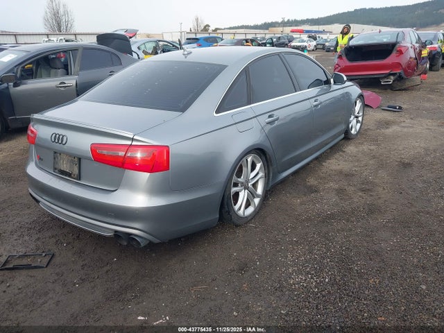 2013 AUDI S6 WAUJ2BFC2DN060945 Photo 3