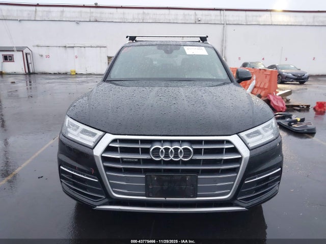 WA1BNAFY5K2084752 Audi Q5 45 Premium
