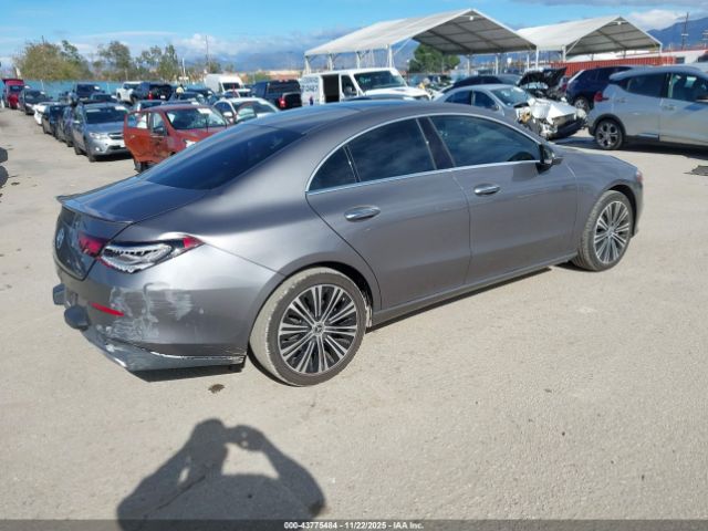 2022 MERCEDES-BENZ CLA 250 COUPE W1K5J4GB2NN293840 Photo 3