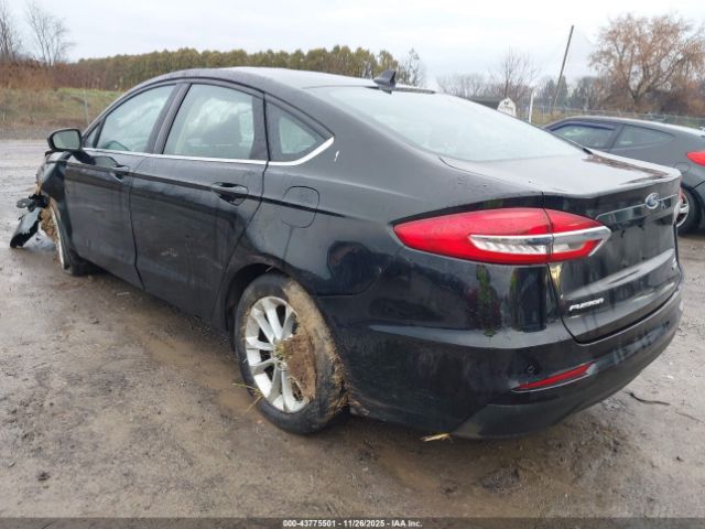 2019 FORD FUSION 3FA6P0HD2KR125944 Photo 2
