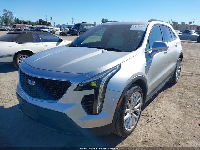 2019 CADILLAC XT4 1GYFZER47KF116373 Photo 1