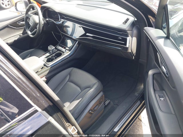 2021 AUDI Q7 WA1VXBF73MD041958 Photo 4