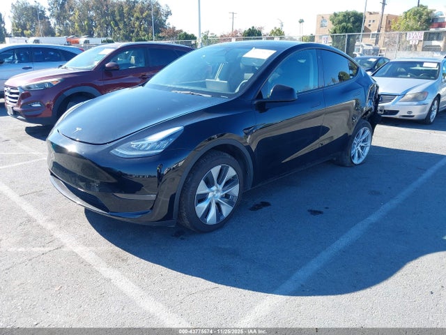 2023 TESLA MODEL Y 7SAYGDEE9PA087290 Photo 1