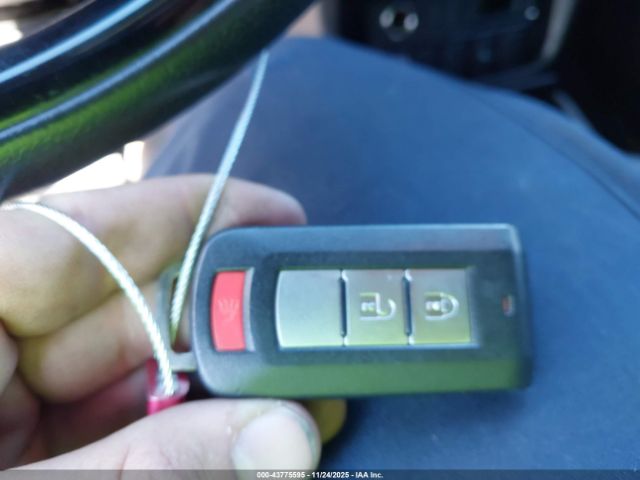 2019 MITSUBISHI OUTLANDER JA4AZ3A38KZ038556 Photo 10