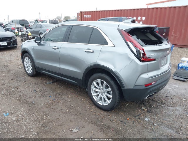 2023 CADILLAC XT4 1GYAZAR48PF110253 Photo 2