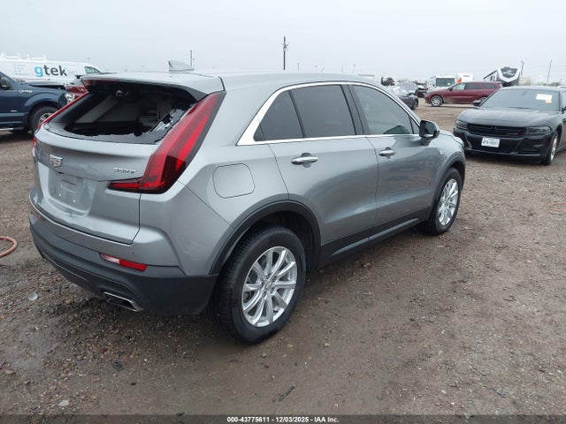 2023 CADILLAC XT4 1GYAZAR48PF110253 Photo 3
