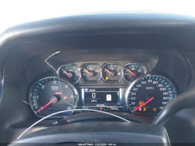 2018 CHEVROLET SUBURBAN 1GNSKHKC4JR311945 Photo 6