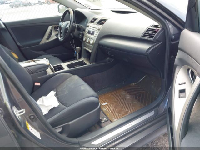2011 TOYOTA CAMRY 4T1BF3EKXBU199987 Photo 4