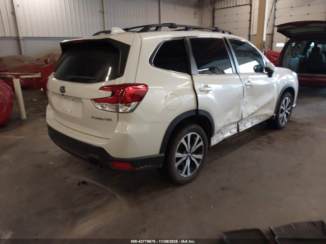 2022 SUBARU FORESTER JF2SKAPC9NH408483 Photo 3