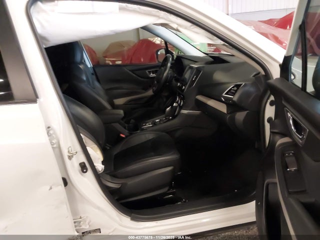 2022 SUBARU FORESTER JF2SKAPC9NH408483 Photo 4