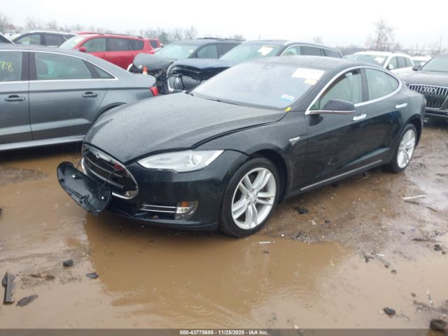 2015 TESLA MODEL S 5YJSA1H29FFP73710 Photo 1