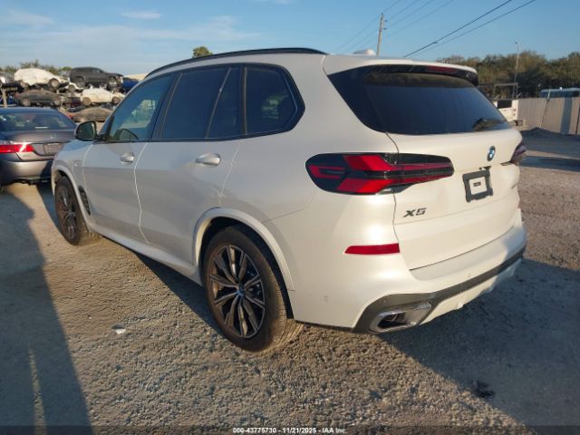 2025 BMW X5 PHEV 5UX43EU09S9X76513 Photo 2
