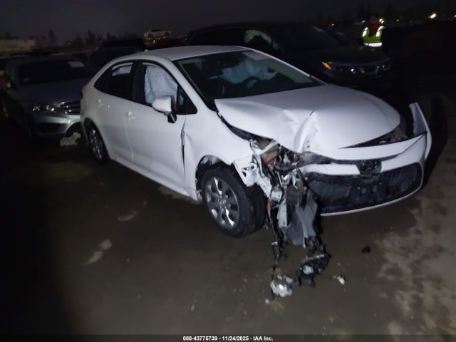 Toyota COROLLA LE 2020 5YFEPRAE8LP045438 главное изображение