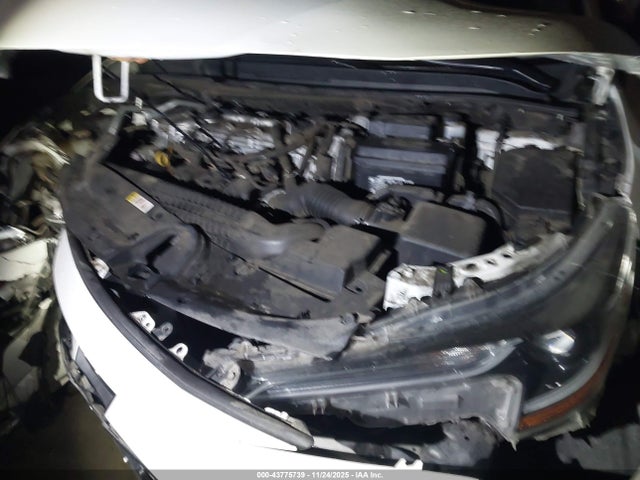 Toyota COROLLA LE 2020 5YFEPRAE8LP045438 Image 10