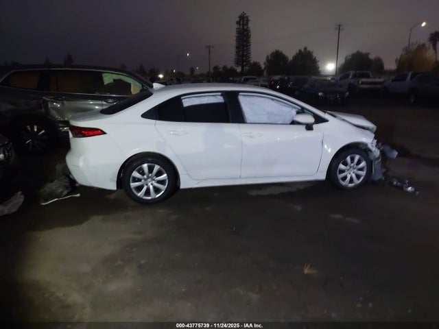 Toyota COROLLA LE 2020 5YFEPRAE8LP045438 Image 14