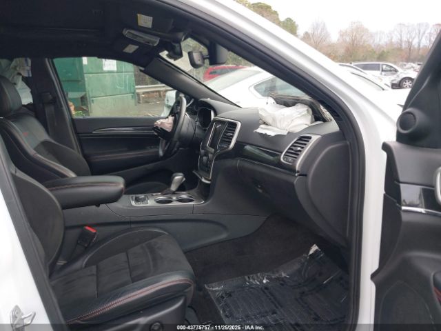 2018 JEEP GRAND CHEROKEE 1C4RJFLG1JC478556 Photo 4