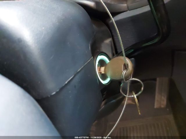 2001 CHRYSLER TOWN & COUNTRY 2C8GP64L41R197343 Photo 10