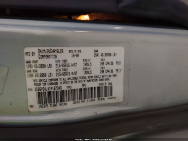 2001 CHRYSLER TOWN & COUNTRY 2C8GP64L41R197343 Photo 8