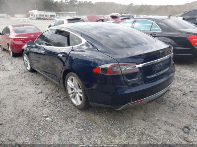 2013 TESLA MODEL S 5YJSA1AG8DFP11461 Photo 2